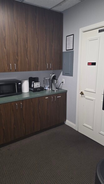 More Photos Of 41530 Enterprise Cir S, Temecula Office For Sale