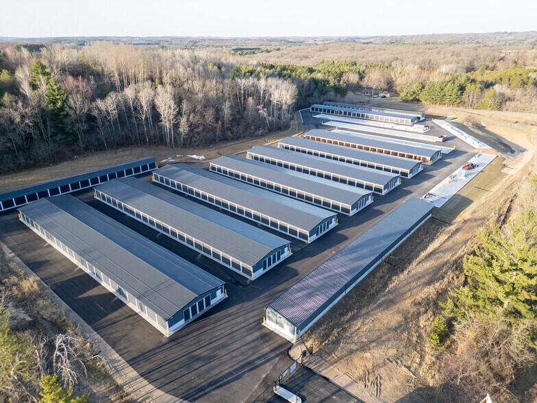 More Photos Of 4155 Old Town Hall Rd, Eau Claire Self Storage For Sale