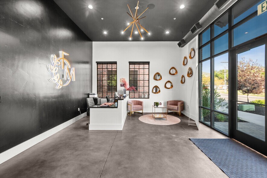 More Photos Of 807 E Pioneer Rd, Draper Office For Lease