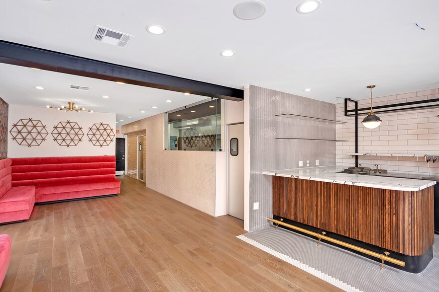 More Photos Of 2540 Congress St, San Diego Restaurant For Lease