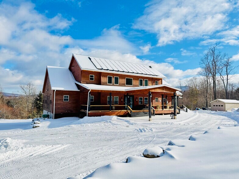 Primary Photo Of 19 Palsgraf Ct., Elka Park Showroom For Sale