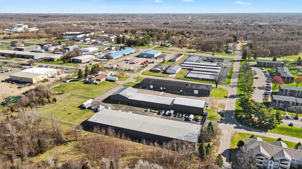 More Photos Of 4535 Wayne Rd, Battle Creek Warehouse For Lease