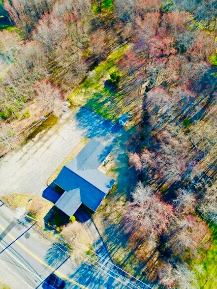 More Photos Of 55 Lafayette Rd, Salisbury Flex For Sale