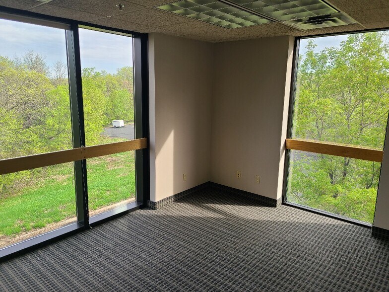 More Photos Of 1800 Pioneer Creek Ctr, Maple Plain Office For Sale
