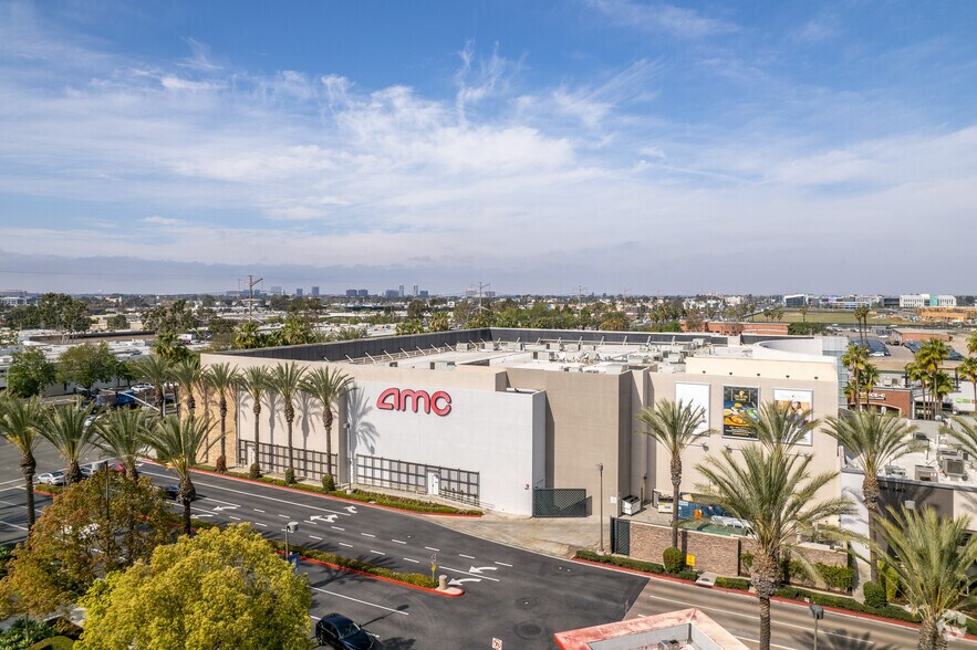 More Photos Of 2201-2895 Park Ave, Tustin Unknown For Lease