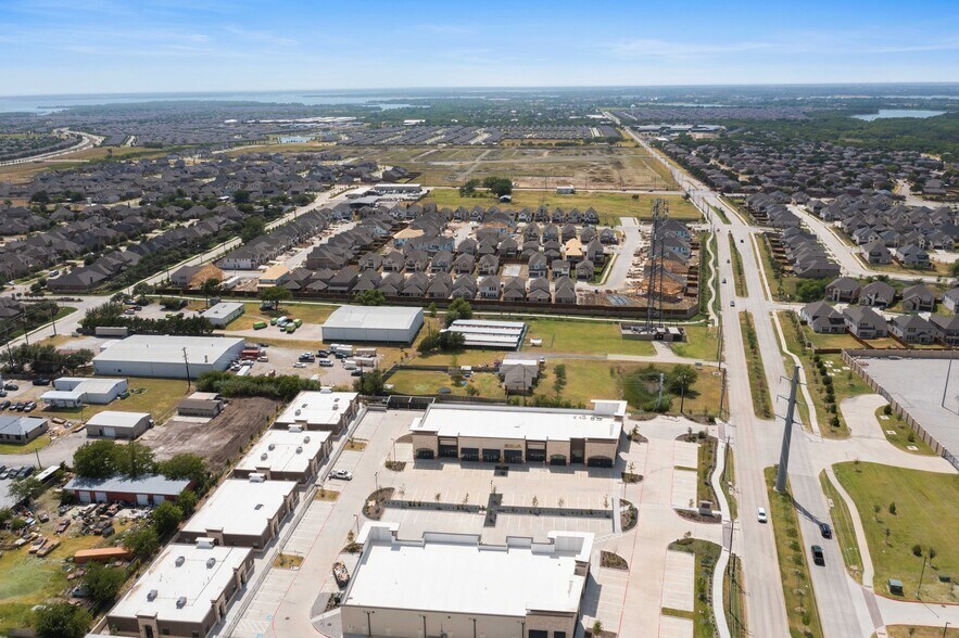 More Photos Of 14111 King Rd, Frisco Office For Sale