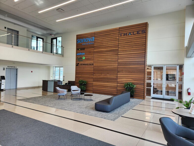 More Photos Of 750 N Commons Dr, Aurora Flex For Sale