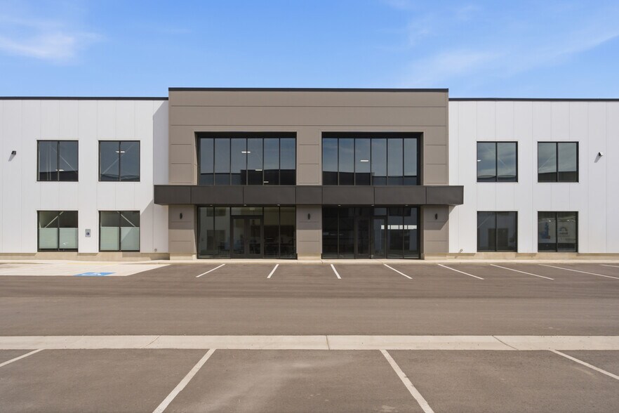 More Photos Of 1204 N 2000 W, Farr West Light Manufacturing For Sale