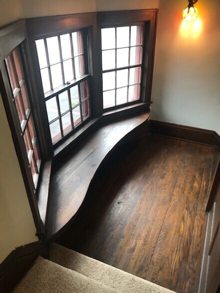 More Photos Of 6368 Elm St, North Branch Office For Sale