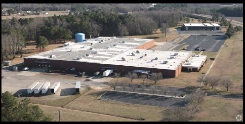 More Photos Of 6030 US Highway 301 N, Elm City Distribution For Lease