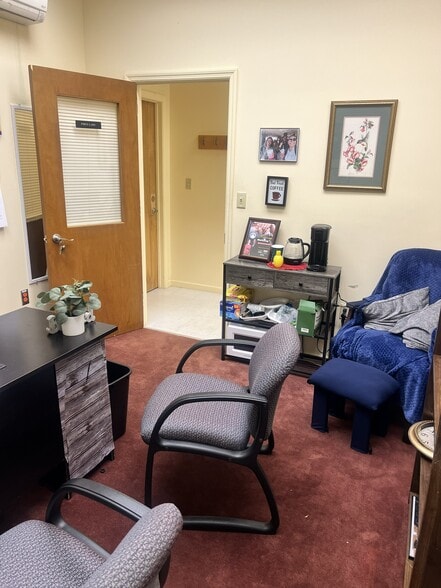 More Photos Of 2301 N 3rd St, Harrisburg Office For Sale