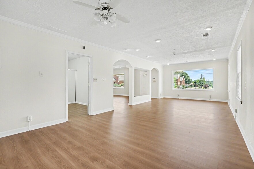 More Photos Of 5084 Lavista Rd, Tucker Office For Sale