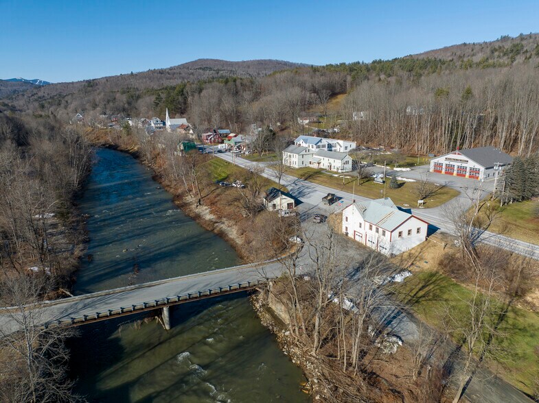 More Photos Of 7392 US-4, Woodstock Police Fire Station For Sale