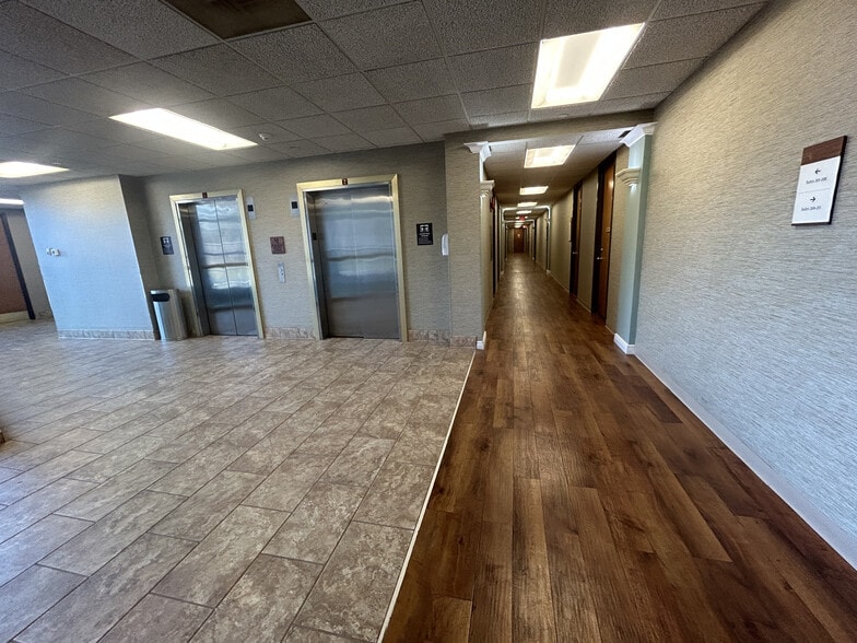 More Photos Of 16 Pocono Rd, Denville Medical For Lease