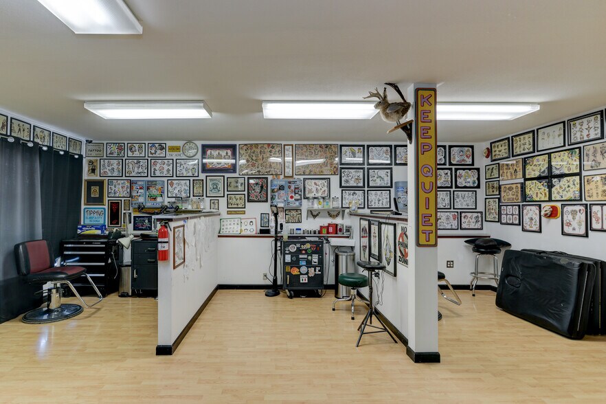 More Photos Of 3700 Pacific Ave SE, Olympia General Retail For Sale