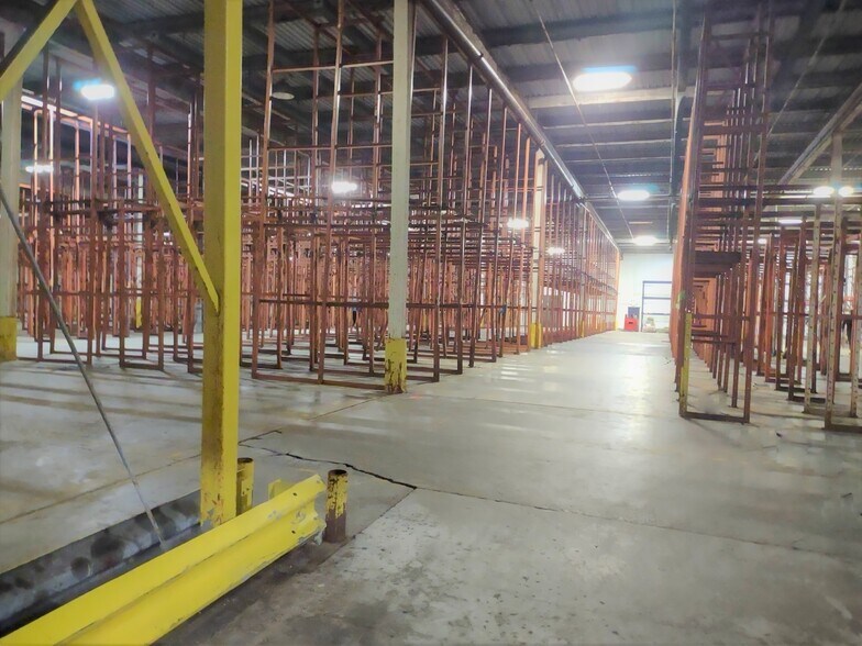 More Photos Of 241 Park Ave, East Hartford Refrigeration Cold Storage For Lease