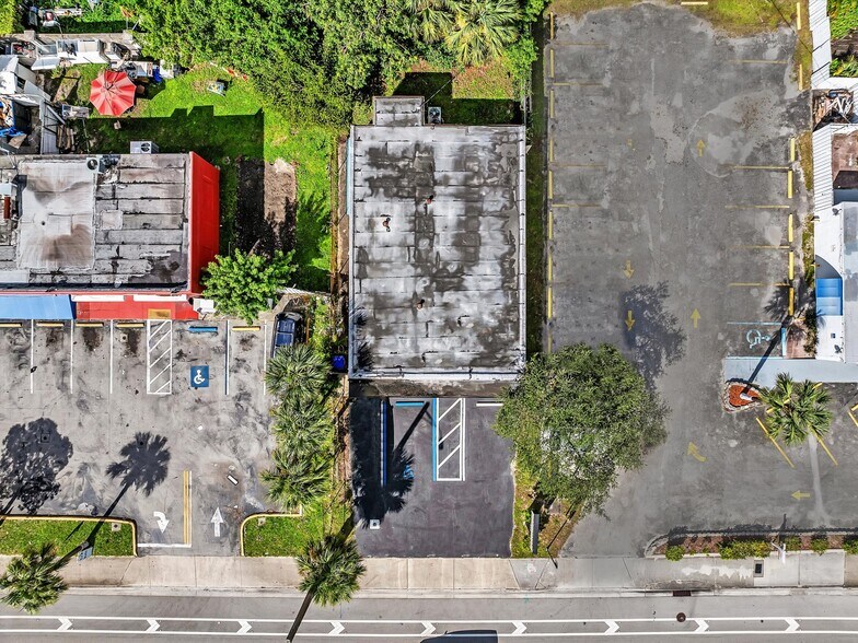 More Photos Of 571-573 SW 27th Ave, Fort Lauderdale Freestanding For Sale