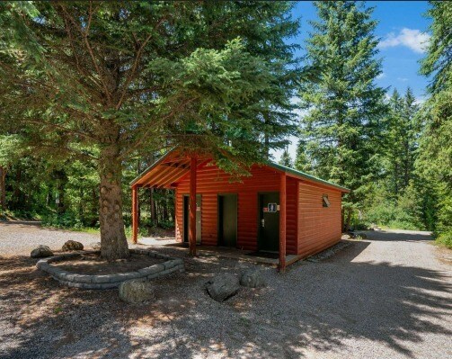 More Photos Of 9125 E Highway 2, Hungry Horse Trailer Camper Park For Sale