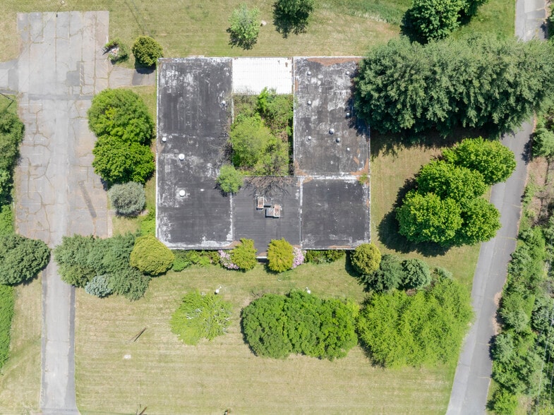 More Photos Of 110 Woodfern Rd, Branchburg Warehouse For Sale