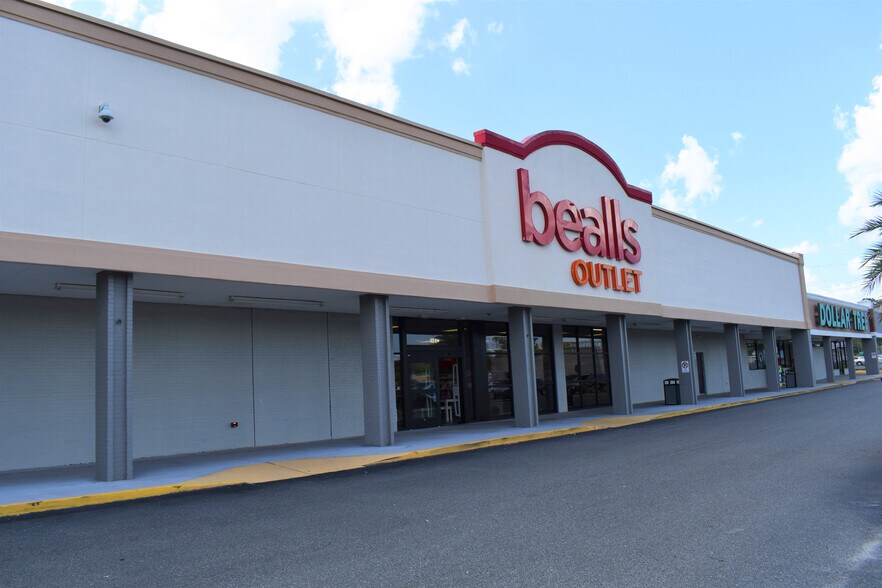 More Photos Of 2603 Osborne Rd, Saint Marys Storefront For Lease
