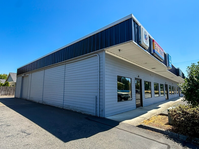 More Photos Of 6528 Capitol Blvd SE, Tumwater Freestanding For Lease