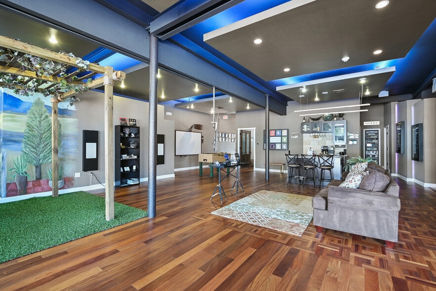 More Photos Of 183 Eagle Rock Ave, Roseland Storefront For Lease