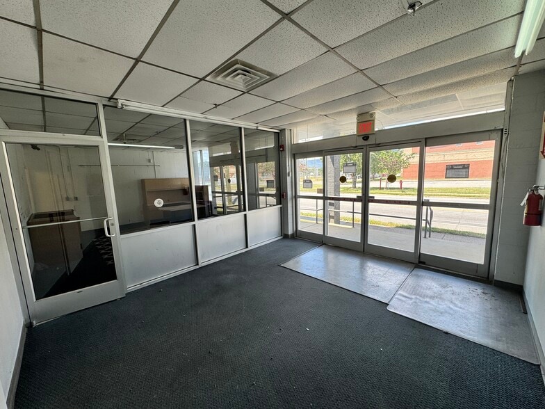 More Photos Of 3500 Dodds Ave, Chattanooga Loft Creative Space For Lease