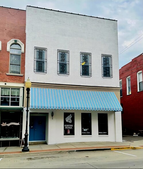 Primary Photo Of 309 S Ohio Ave, Sedalia Storefront Retail Office For Sale