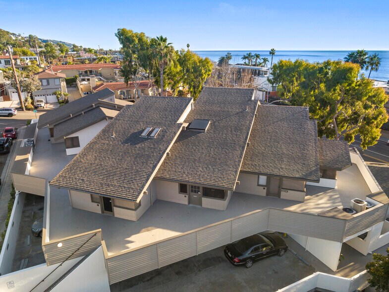 More Photos Of 1590 S Coast Hwy, Laguna Beach Storefront Retail Office For Sale