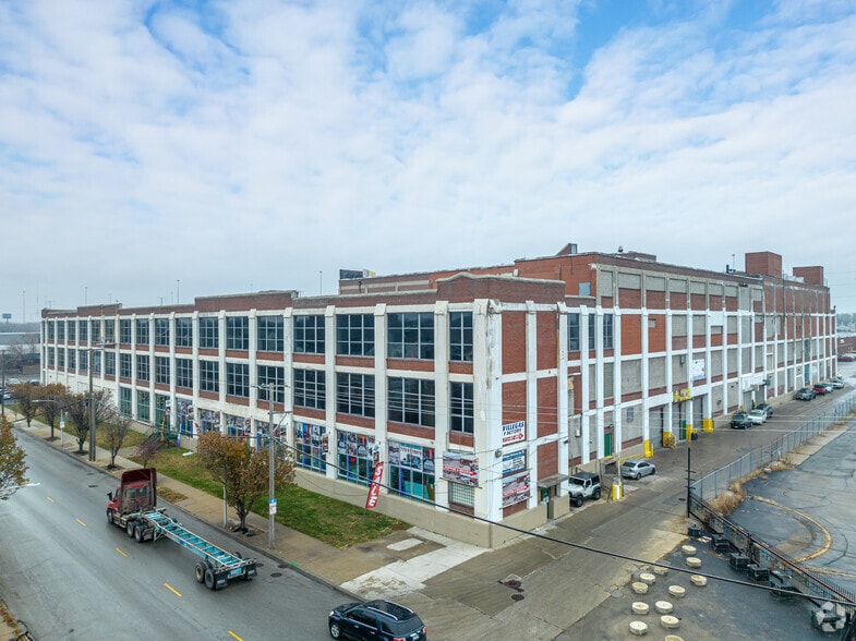 More Photos Of 2600 W 35th St, Chicago Warehouse For Lease
