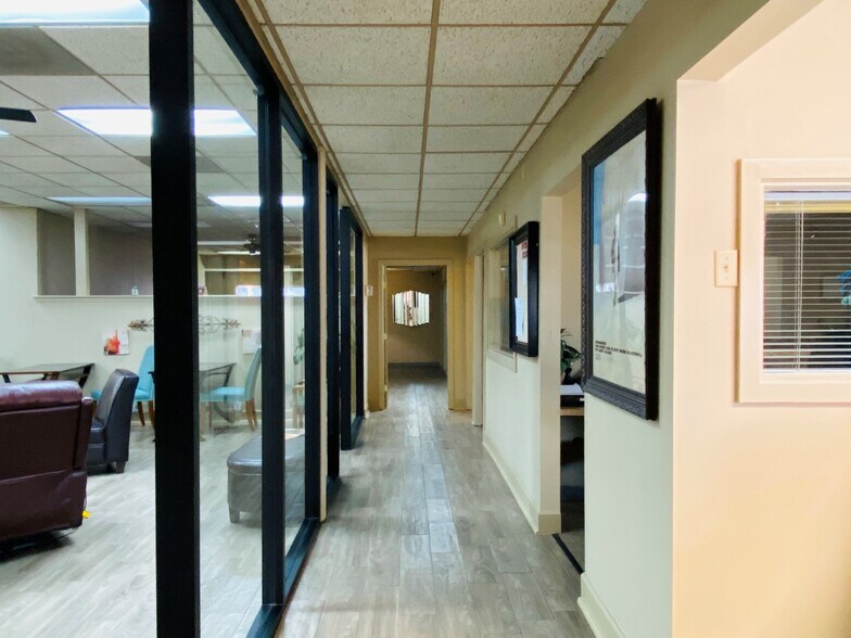 More Photos Of 12623 Jones Rd, Houston Medical For Sale