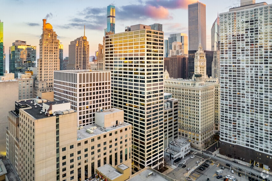 Primary Photo Of 444 N Michigan Ave, Chicago Office For Lease