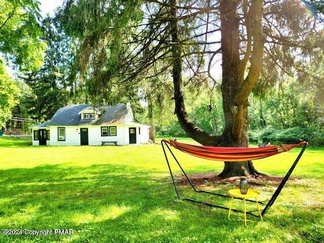 More Photos Of 2735 PA-390, Canadensis Hospitality For Sale