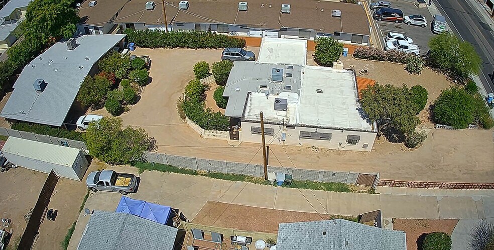 More Photos Of 2538 N 52nd St, Phoenix Multifamily For Sale