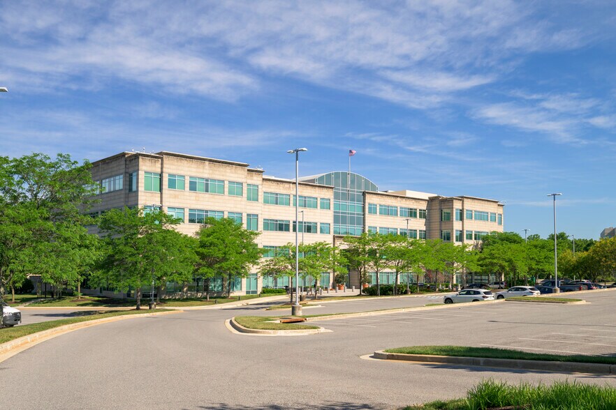 More Photos Of 132 National Business Pky, Annapolis Junction Medical For Lease