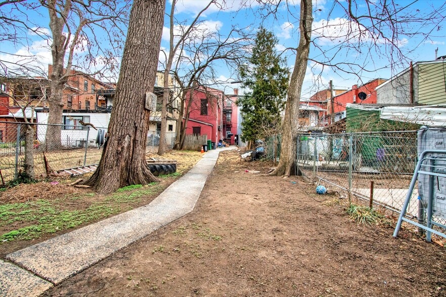 More Photos Of 238 S 5th St, Reading Apartments For Sale
