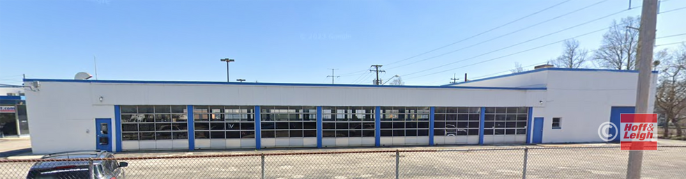 More Photos Of 424 Broadway Ave, Bedford Auto Dealership For Sale