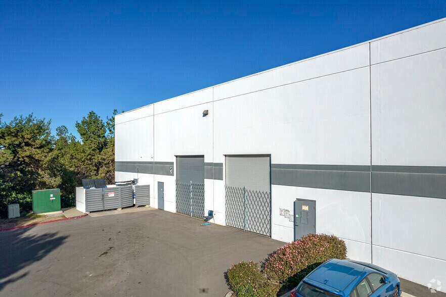 More Photos Of 1690 Brandywine Ave, Chula Vista Unknown For Lease