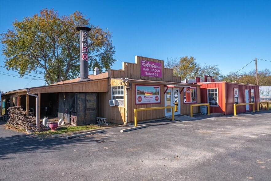 More Photos Of 28323 I-20, Wills Point Restaurant For Sale