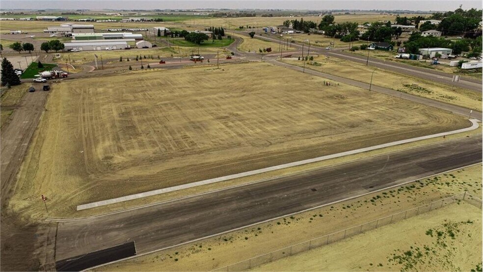 More Photos Of 1635 Gershaw Drive SW dr, Medicine Hat Land For Sale