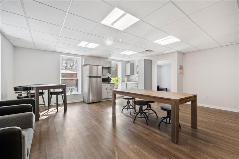 More Photos Of 100-111 McKnight Park Dr, Pittsburgh Office Residential For Sale