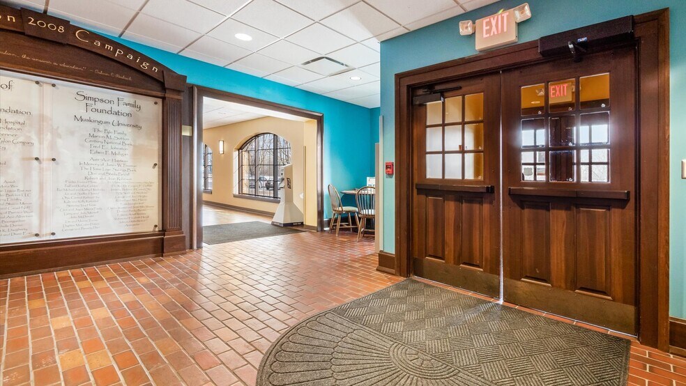 More Photos Of 200 N Whitewoman St, Coshocton Loft Creative Space For Sale