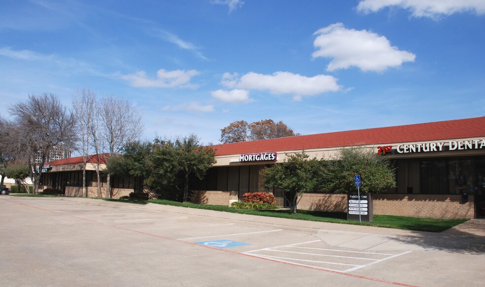 More Photos Of 17000 Preston Rd, Dallas Office For Sale
