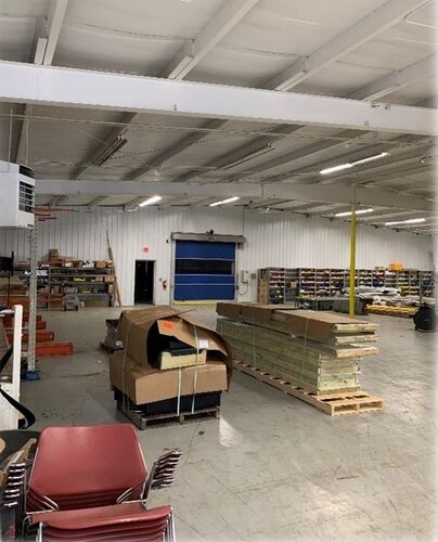 More Photos Of 3146 Market St, Green Bay Warehouse For Sale