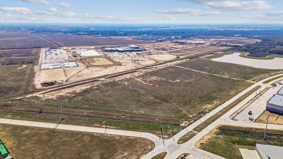 More Photos Of Twinwood Distribution Center V, Brookshire Industrial For Sale