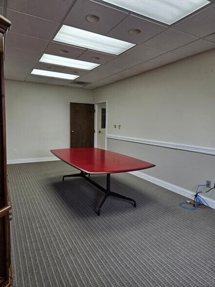 More Photos Of 950-980 Wabash Ave, Chesterton Industrial For Sale