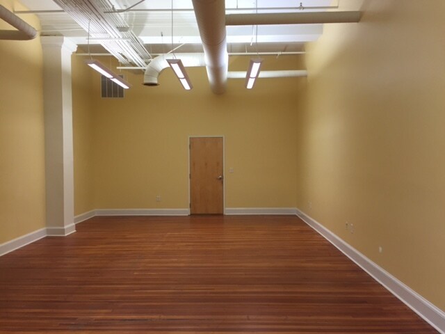 More Photos Of 320 E Clayton St, Athens Office For Lease