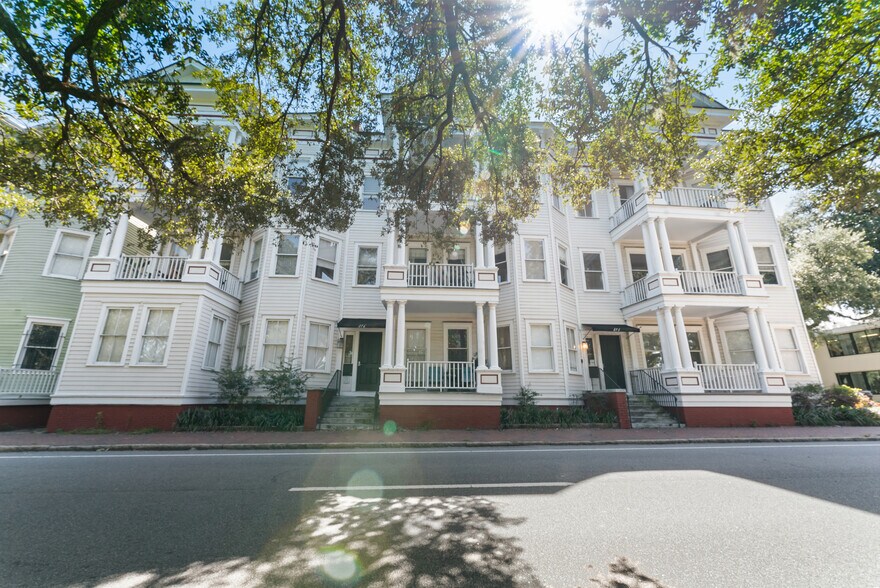 More Photos Of 816-818 Drayton St, Savannah Apartments For Sale