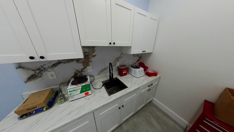 More Photos Of 9375-9447 SW 56th St, Miami Unknown For Lease