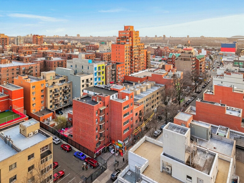 More Photos Of 132-50 41st Ave, Flushing Apartments For Lease